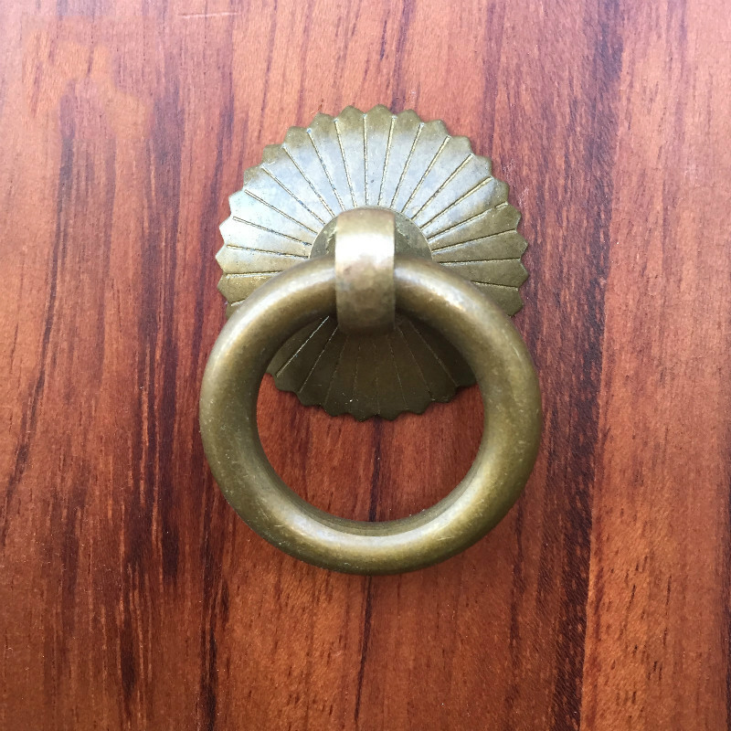Pomo de latón antiguo para caj - Furniture Hardware Drop Pulls reseña y precio