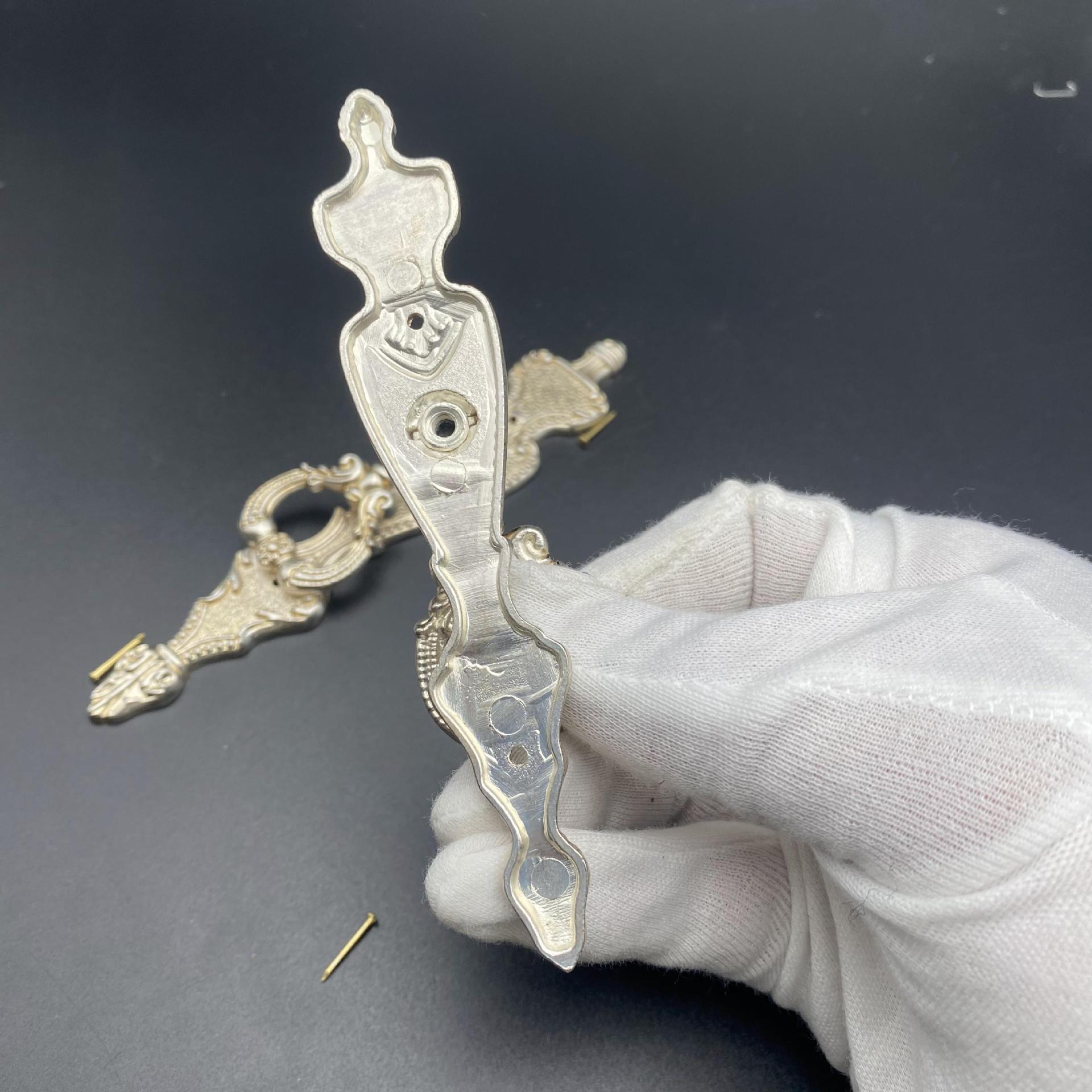 Tirador de perilla de armario  - Furniture Hardware Drop Pulls reseña y precio