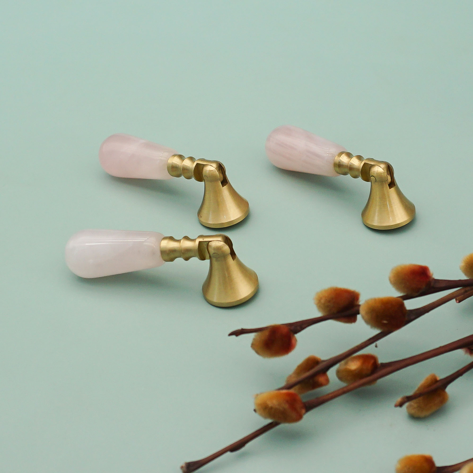 Perillas y tiradores de puerta - Furniture Hardware Drop Pulls reseña y precio